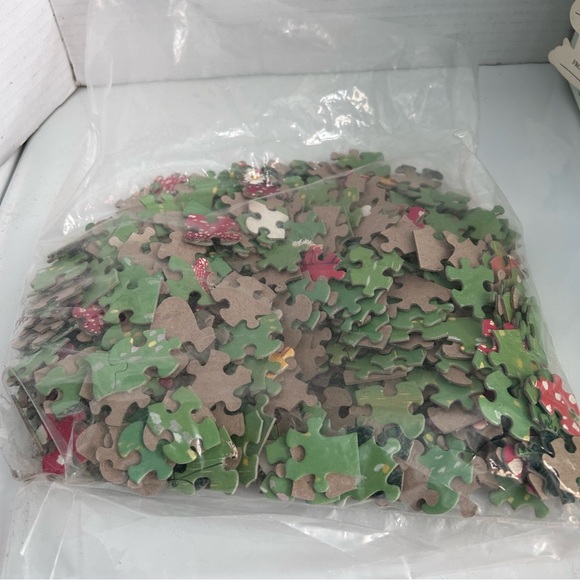 Anne Geddes Down In The Garden Puzzle 500 PC. 18x18 Collector Edition New In Box - Picture 5 of 5